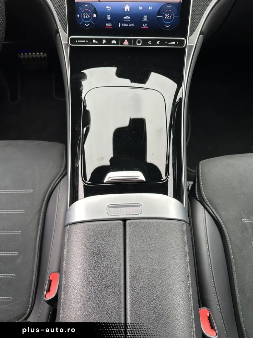 MERCEDES-BENZ GLC 400e 4M AMG-Line Advanced  LED AHK ACC