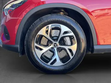 MERCEDES-BENZ GLC 300 e 4M  AIRM PANO BURME 360