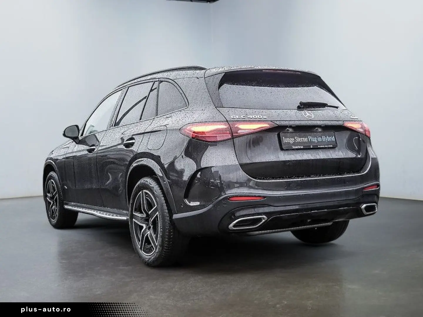 MERCEDES-BENZ GLC 400e 4M AMG BURM NIGHT MEMO 360 DISTR