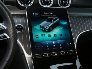 MERCEDES-BENZ GLC 400e 4M AMG BURM NIGHT MEMO 360 DISTR