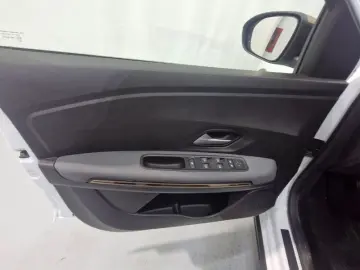 DACIA SANDERO 1.0 Eco-G 100CP Stepway Extreme