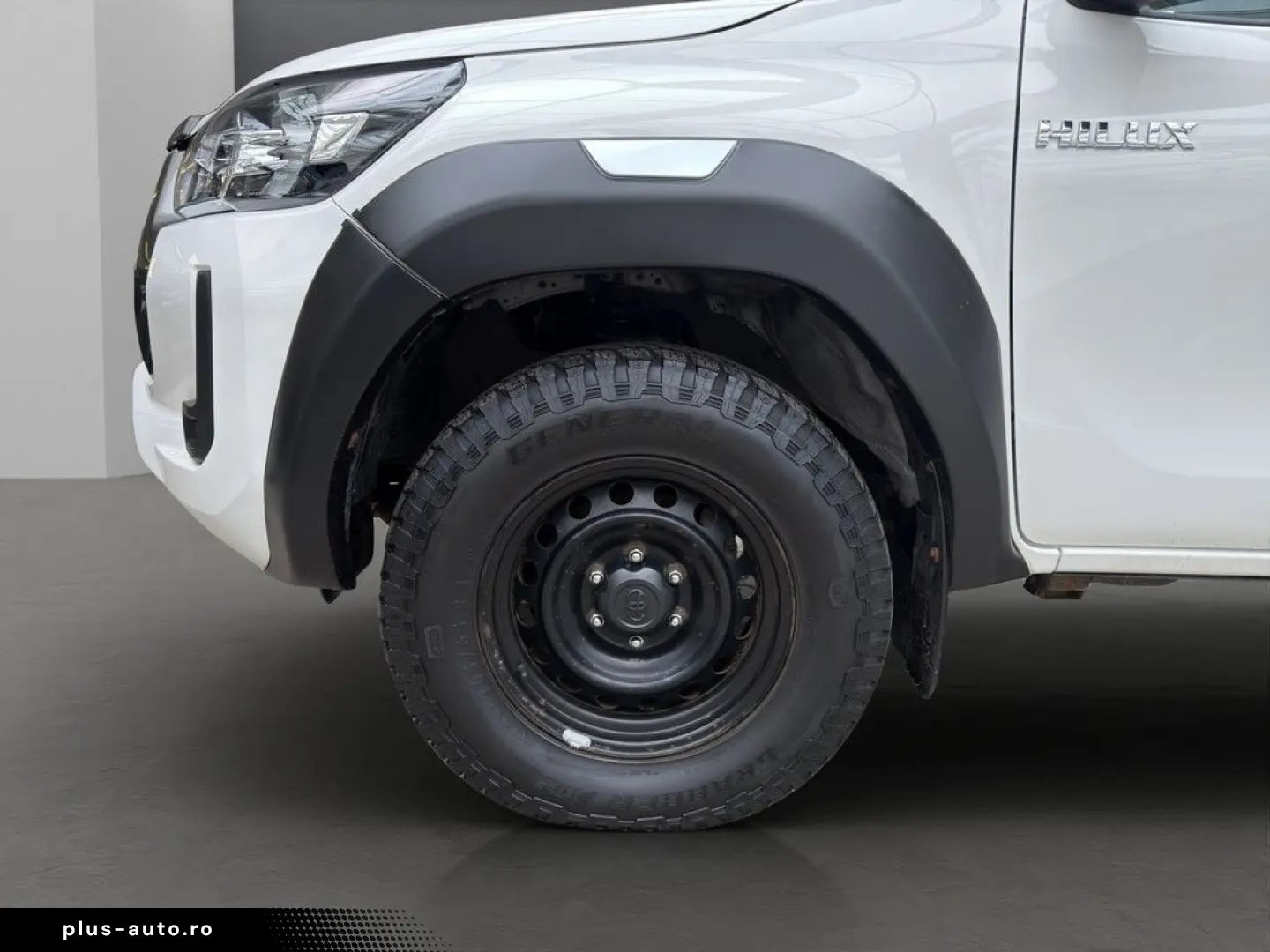 TOYOTA Hilux 2.4 D-4D Double Cab Duty 4x4 KLIMA AHK