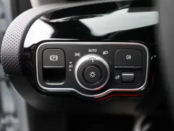 Mercedes-Benz A 220 4M AMG Sport Advanced