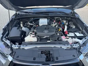 TOYOTA HiLux 4x4 Extra Cab Autm. Comfort KLIMA AHK HARD