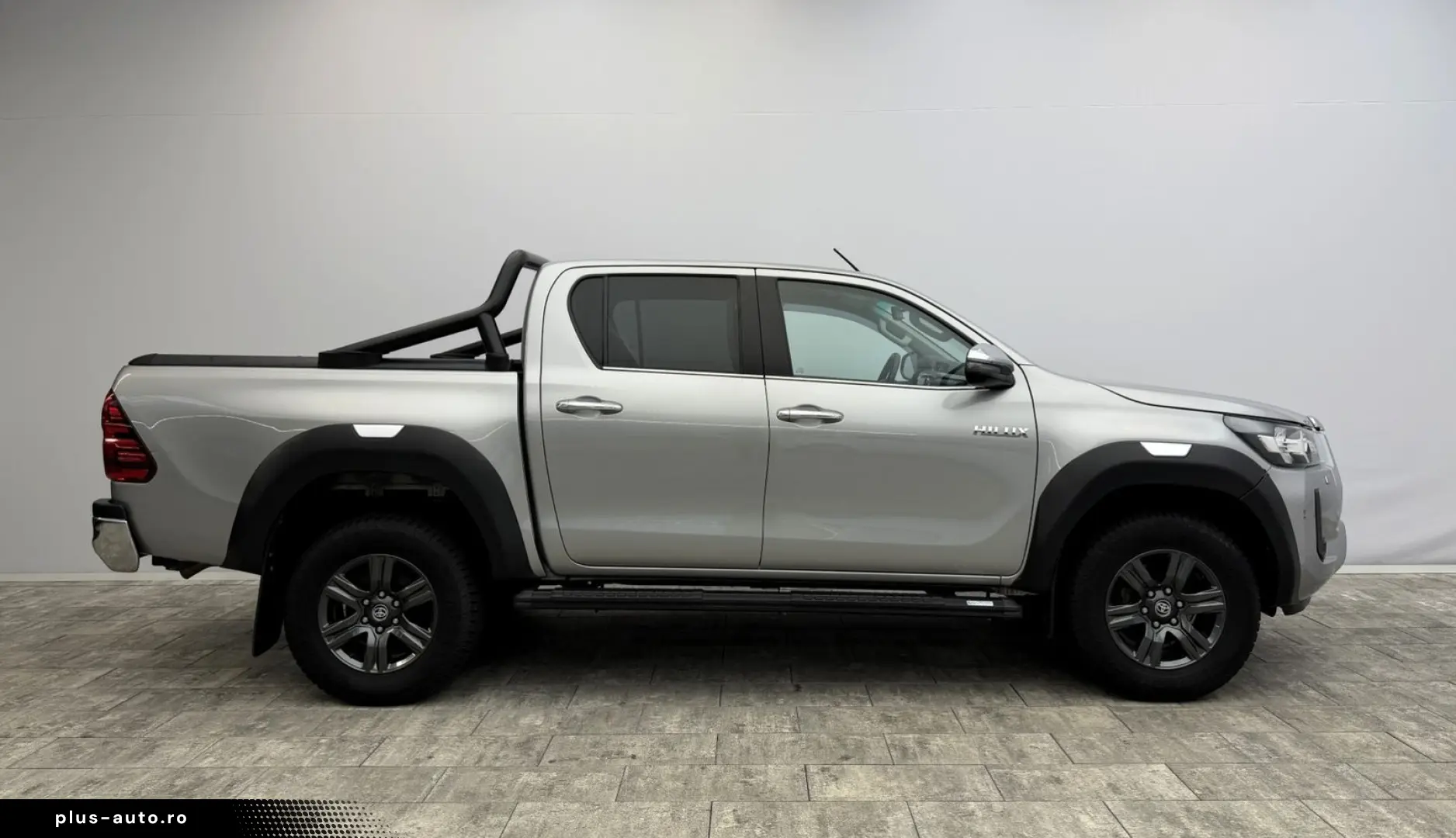 TOYOTA Hilux 2.8 D4-D  Rollo AHK SHZ RFK