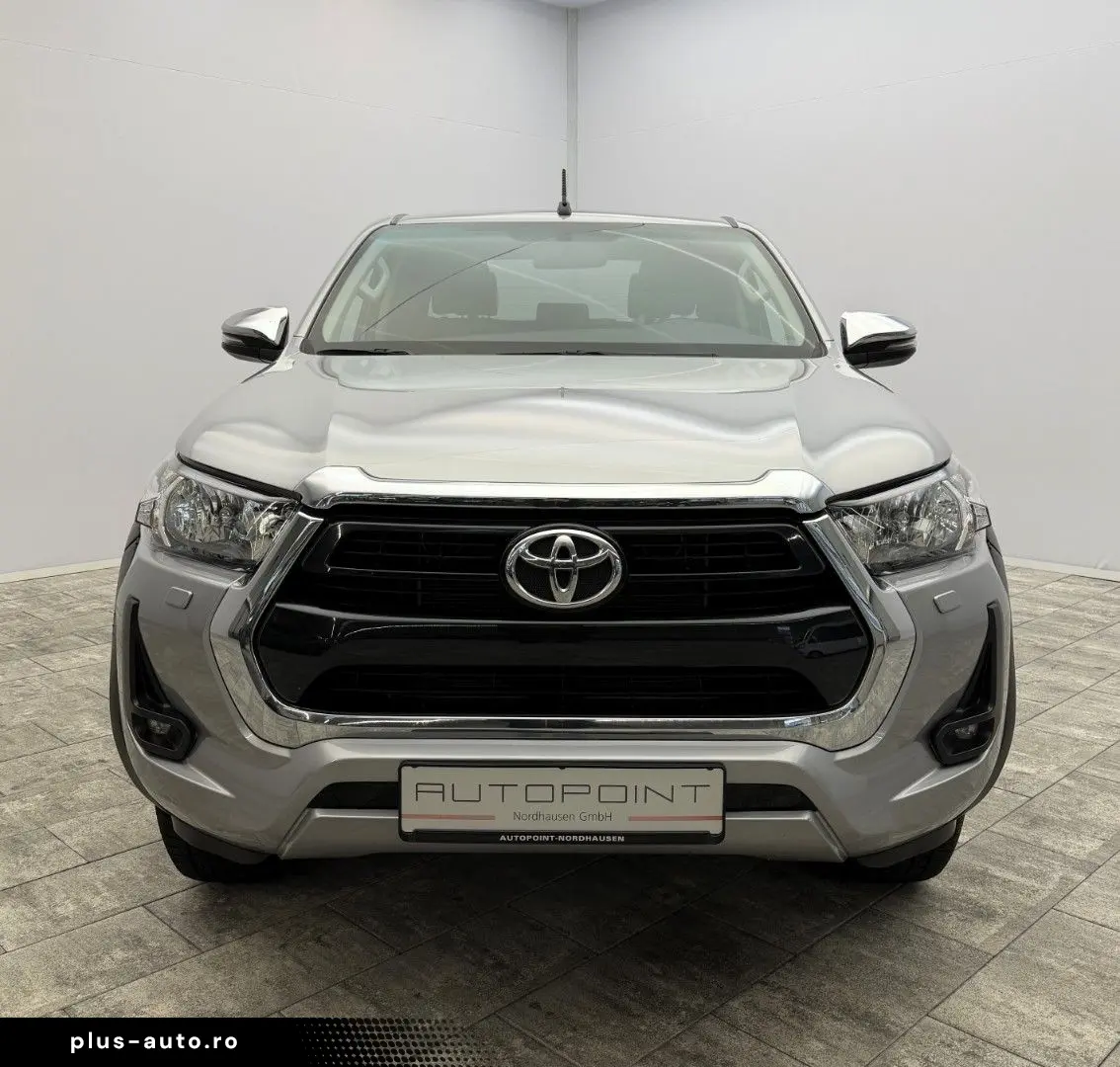 TOYOTA Hilux 2.8 D4-D  Rollo AHK SHZ RFK