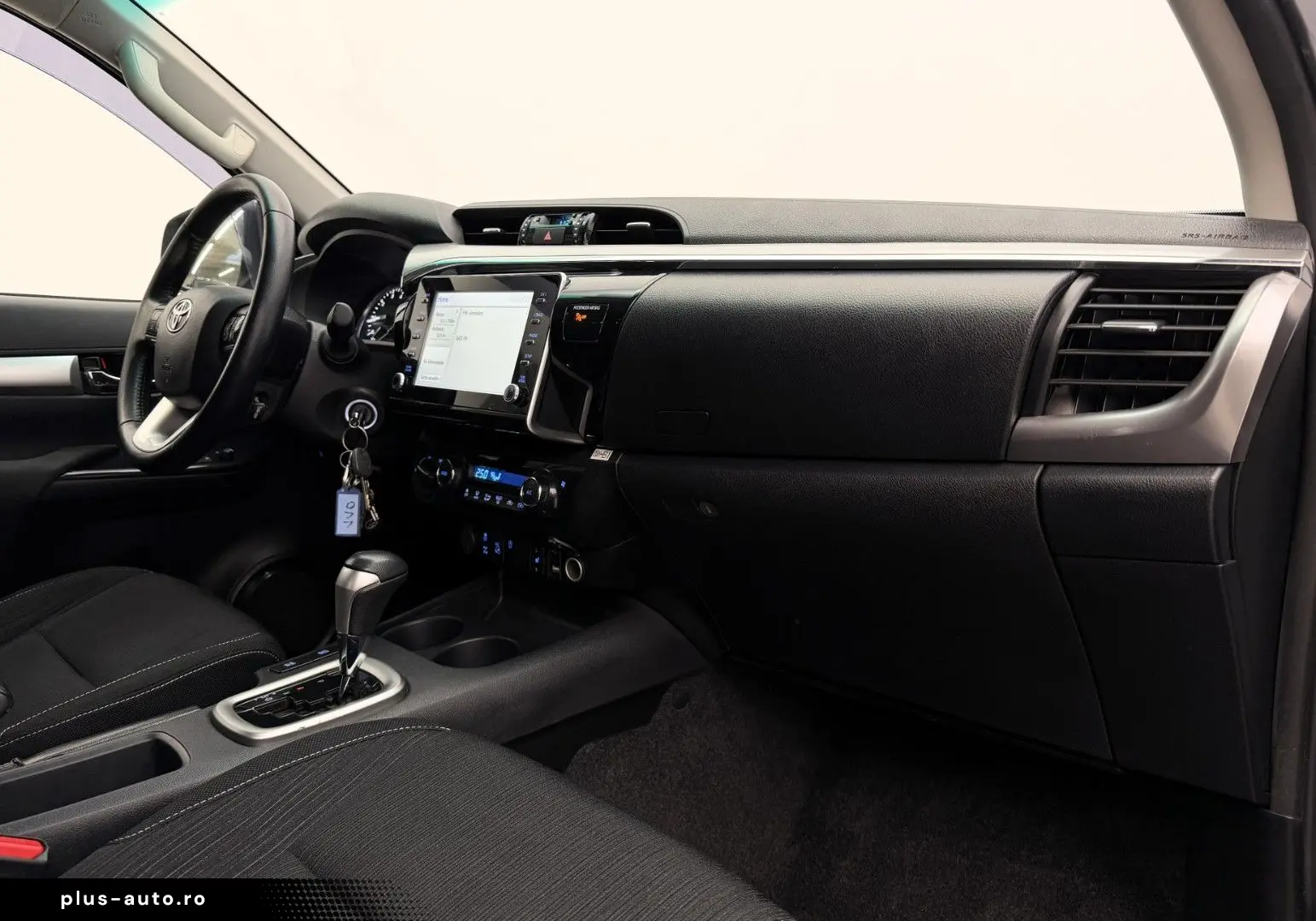 TOYOTA Hilux 2.8 D4-D  Rollo AHK SHZ RFK