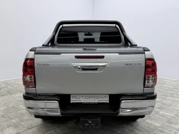 TOYOTA Hilux 2.8 D4-D  Rollo AHK SHZ RFK