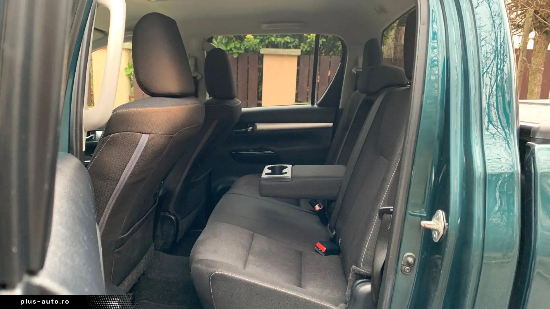 TOYOTA Hilux 2.8 D-4D 4X4 DOUBLE EXECUTIVE