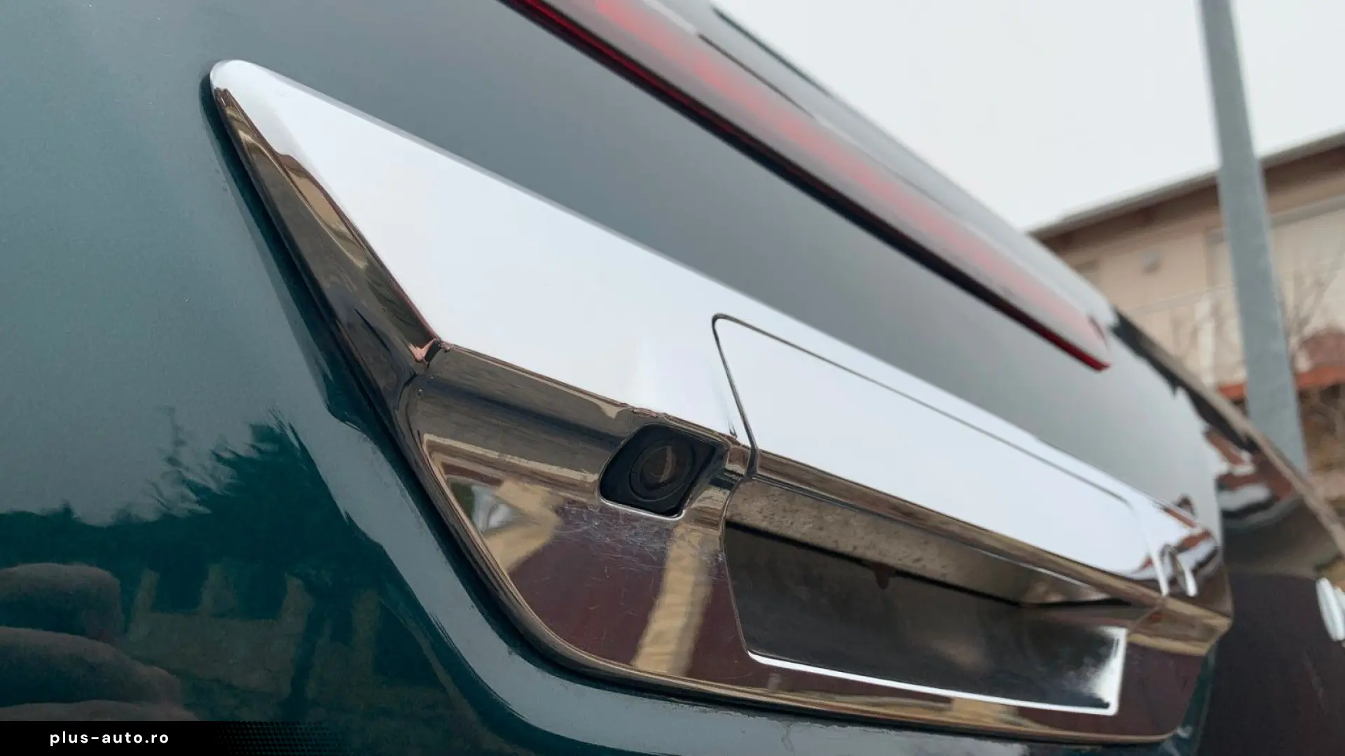 TOYOTA Hilux 2.8 D-4D 4X4 DOUBLE EXECUTIVE