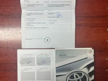 TOYOTA Hilux 2.8 D-4D 4X4 DOUBLE EXECUTIVE