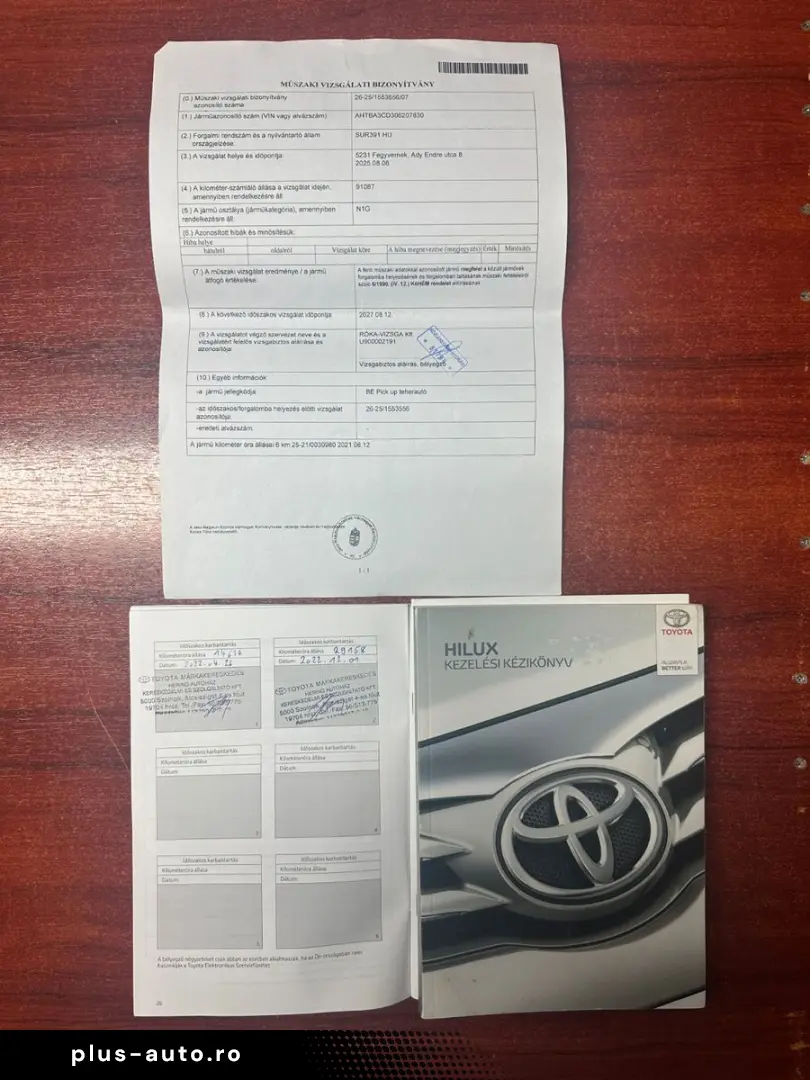 TOYOTA Hilux 2.8 D-4D 4X4 DOUBLE EXECUTIVE