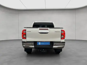 TOYOTA HiLux 2.8 4x4 Double Cab Autm. Executive