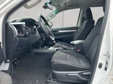 TOYOTA HiLux 2.8 4x4 Double Cab Autm. Executive