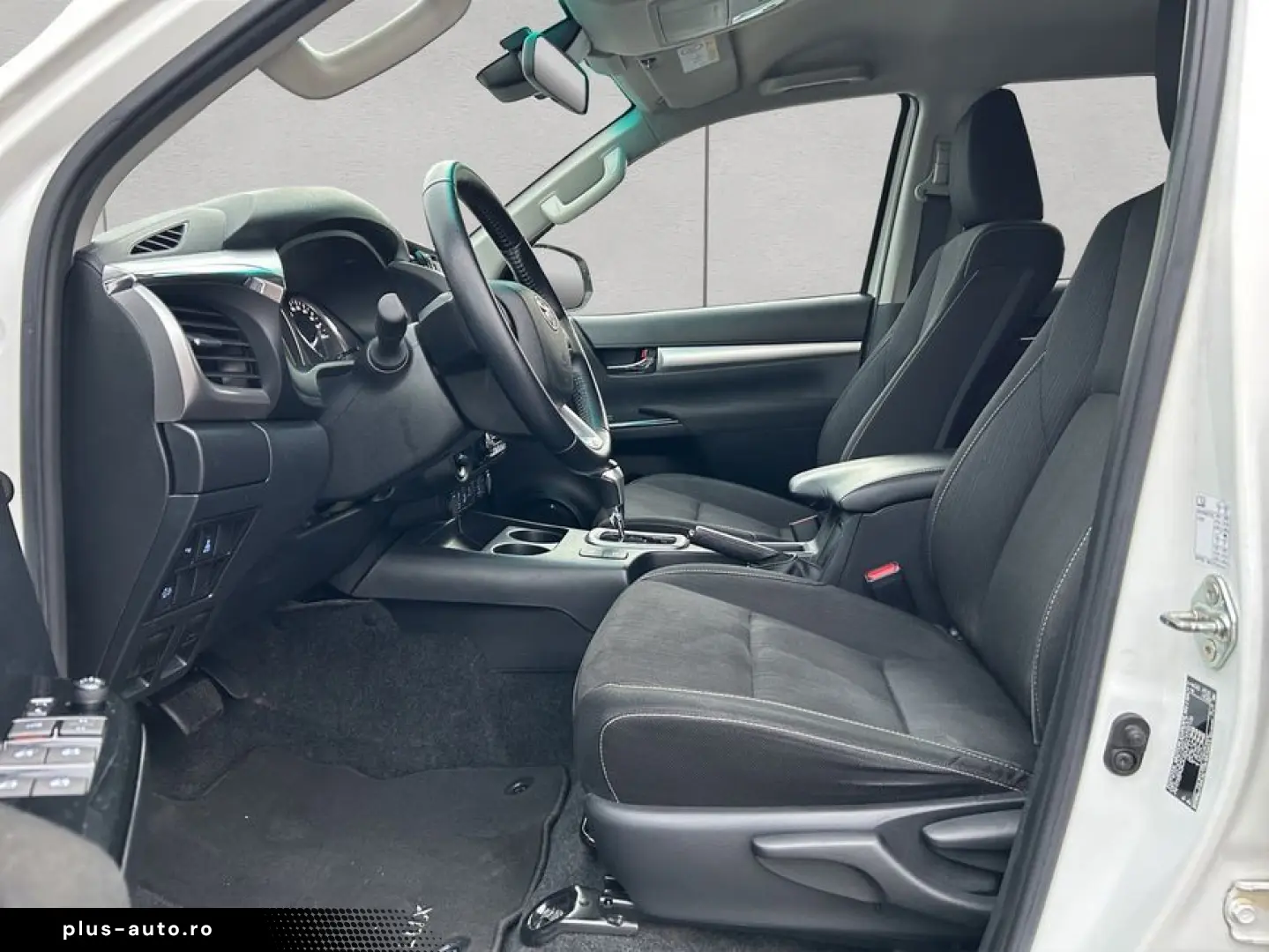 TOYOTA HiLux 2.8 4x4 Double Cab Autm. Executive