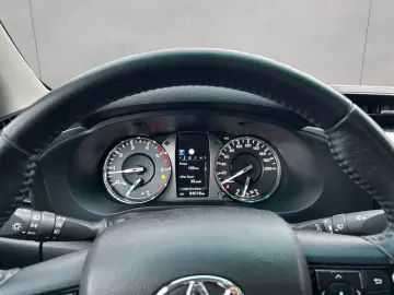 TOYOTA HiLux 2.8 4x4 Double Cab Autm. Executive