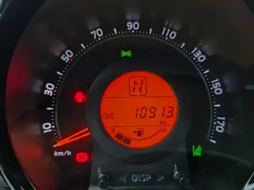 TOYOTA AYGO X 1.0 VVT-i Dynamic