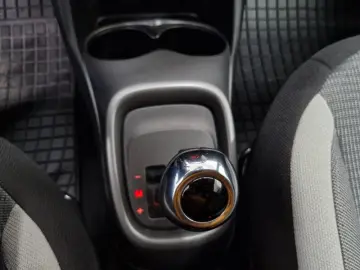 TOYOTA AYGO X 1.0 VVT-i Dynamic