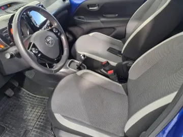 TOYOTA AYGO X 1.0 VVT-i Dynamic