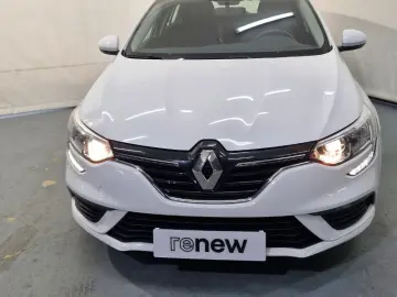 RENAULT MEGANE 1.3 TCe 116CP Life