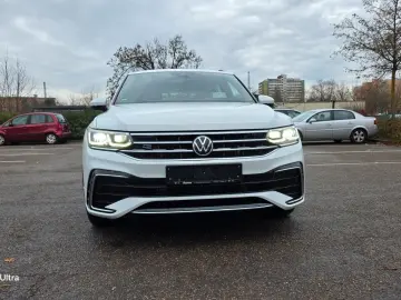 VW Tiguan R-Line 4Motion