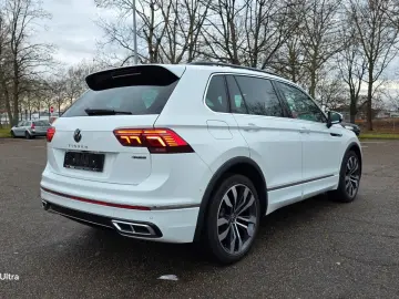 VW Tiguan R-Line 4Motion