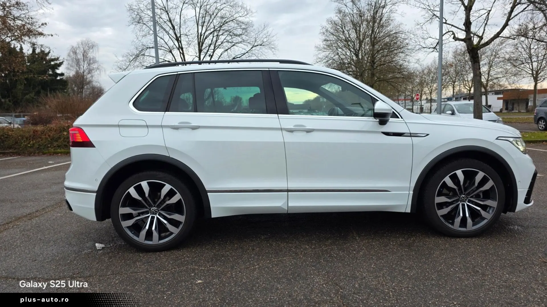 VW Tiguan R-Line 4Motion