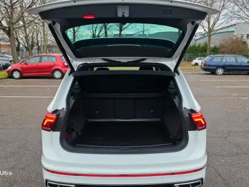 VW Tiguan R-Line 4Motion