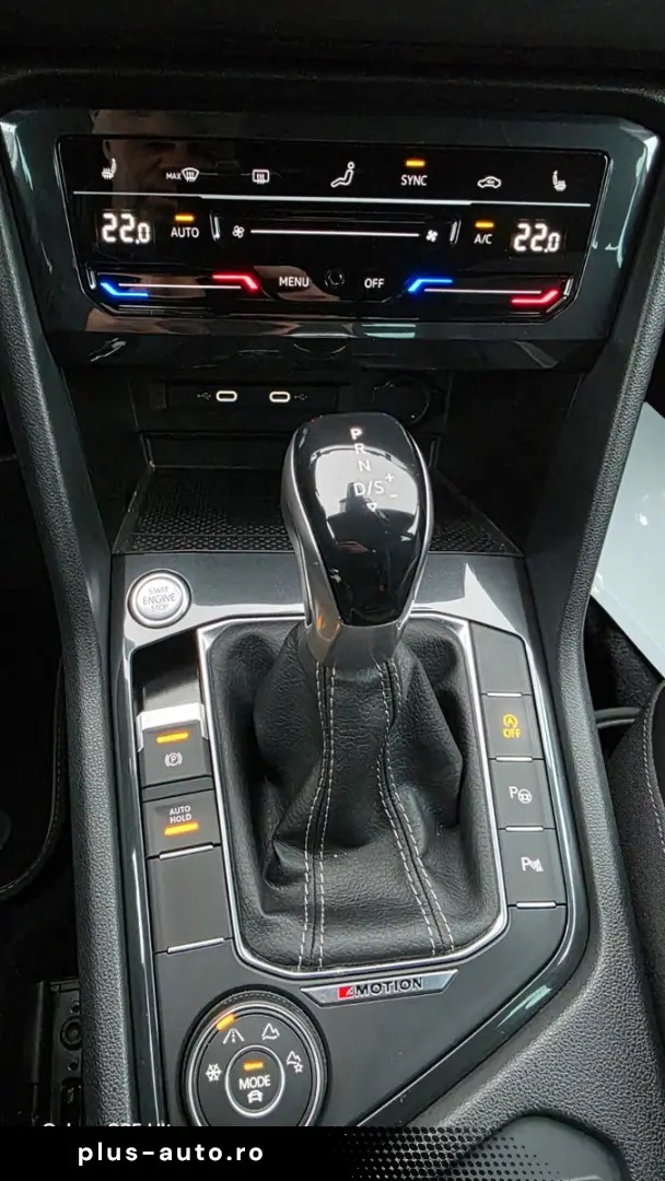 VW Tiguan R-Line 4Motion