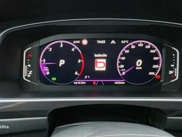 VW Tiguan R-Line 4Motion