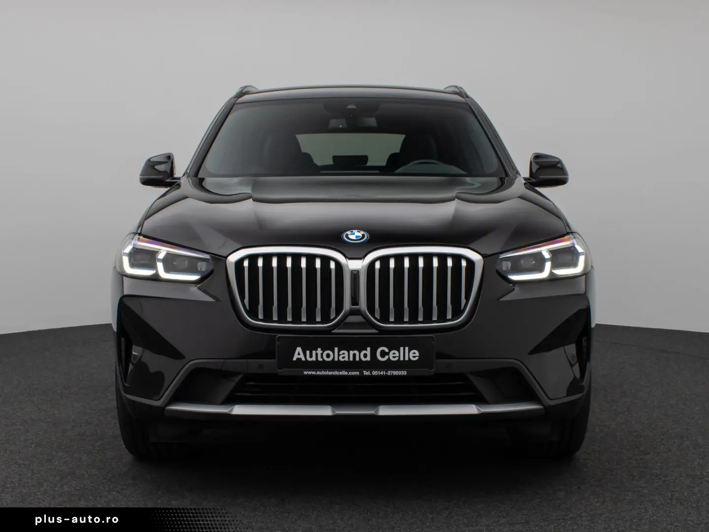 BMW X3 xD30e Laser Kamera HUD DAB AHK Komfort 19Zoll