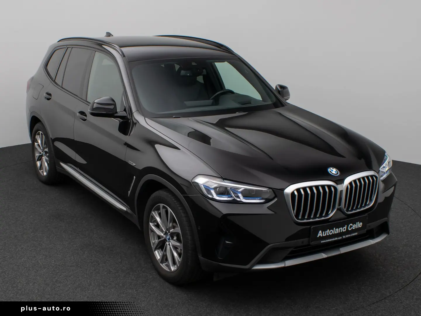 BMW X3 xD30e Laser Kamera HUD DAB AHK Komfort 19Zoll