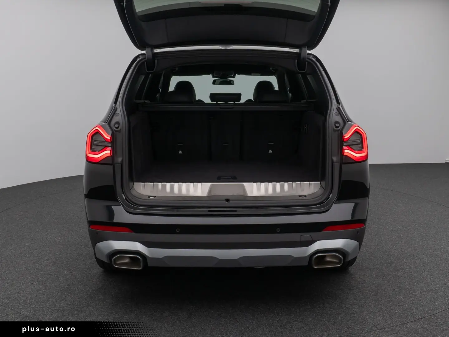 BMW X3 xD30e Laser Kamera HUD DAB AHK Komfort 19Zoll