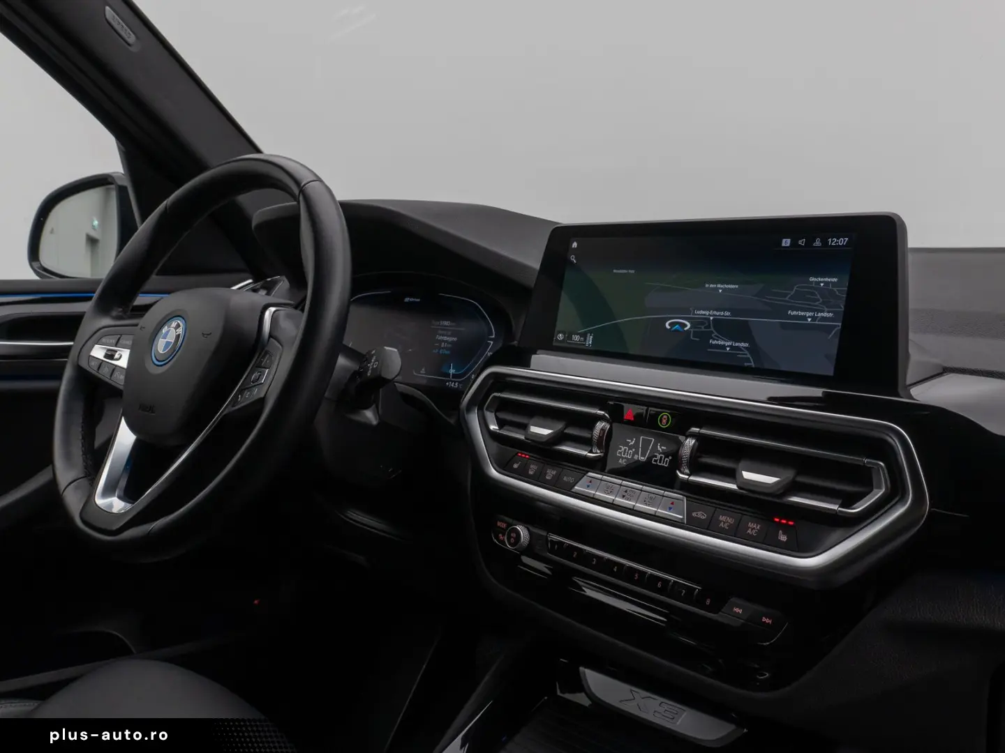 BMW X3 xD30e Laser Kamera HUD DAB AHK Komfort 19Zoll