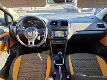 Volkswagen CrossPolo 1.6 TDI Highline