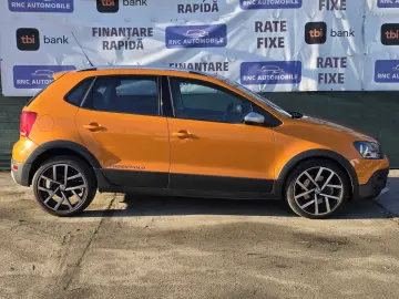Volkswagen CrossPolo 1.6 TDI Highline
