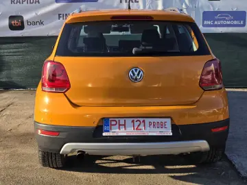 Volkswagen CrossPolo 1.6 TDI Highline
