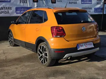 Volkswagen CrossPolo 1.6 TDI Highline