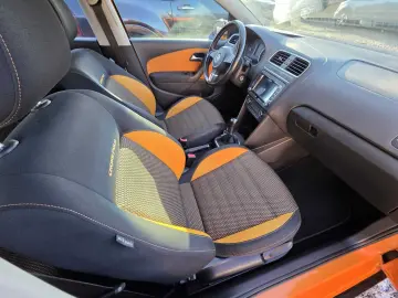 Volkswagen CrossPolo 1.6 TDI Highline