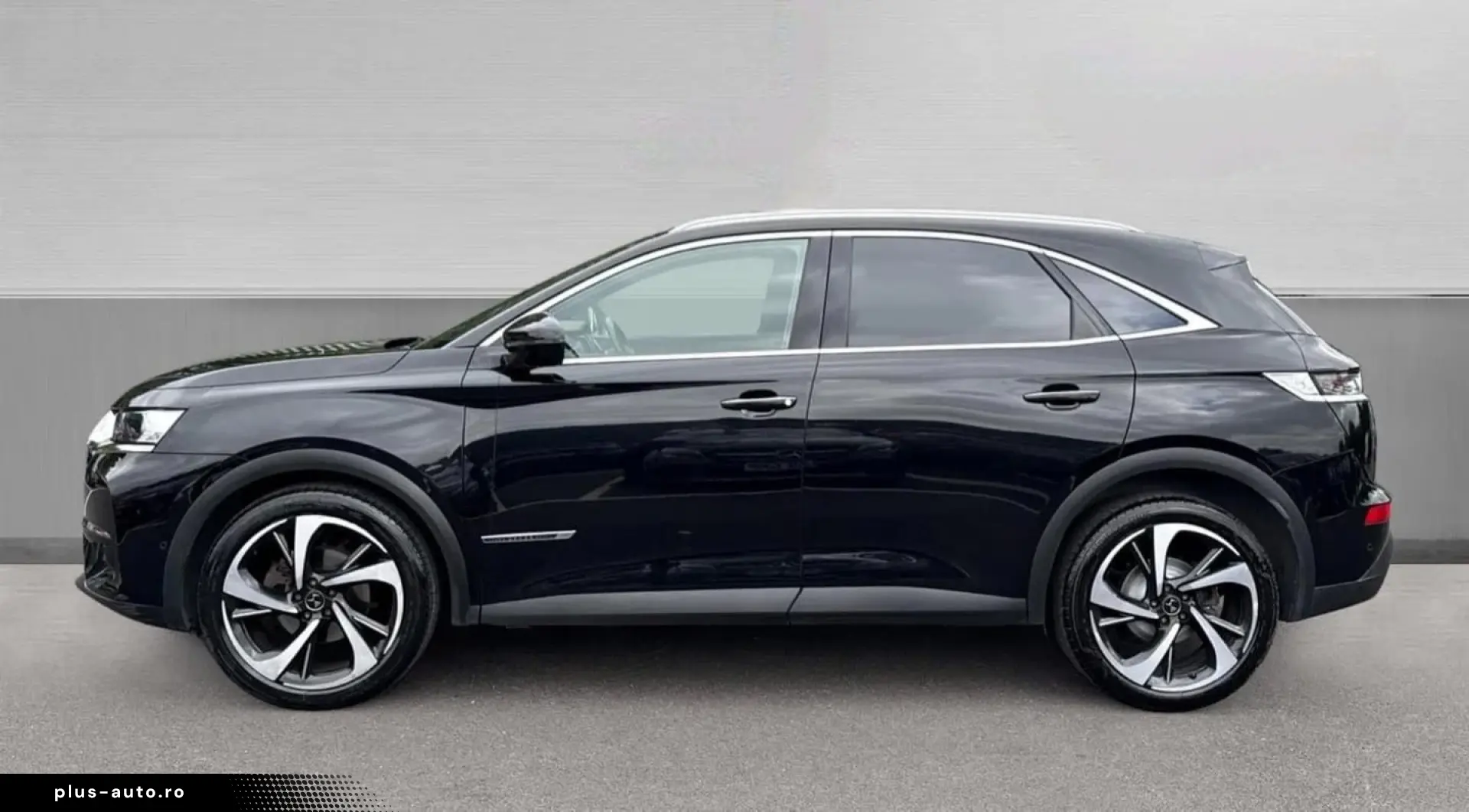 DS Automobiles DS7 Crossback Performance E-TENSE