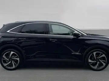 DS Automobiles DS7 Crossback Performance E-TENSE