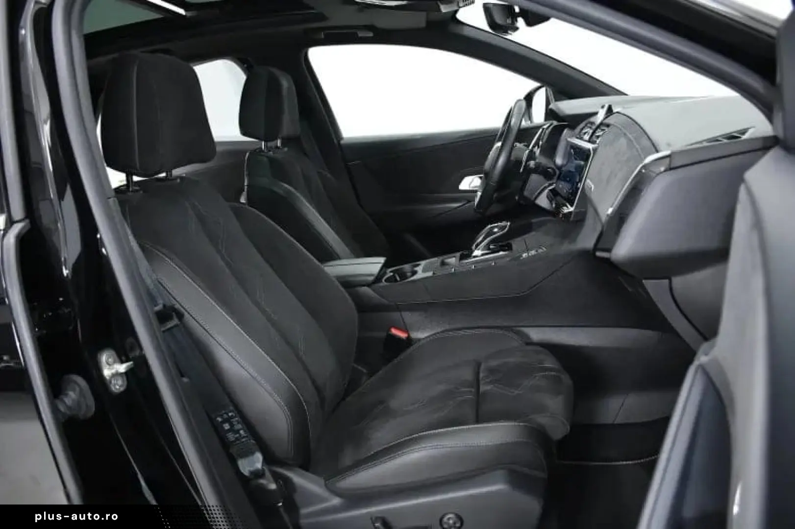 DS Automobiles DS7 Crossback Performance E-TENSE