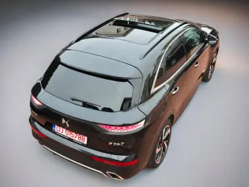 DS Automobiles DS7 Crossback Performance E-TENSE