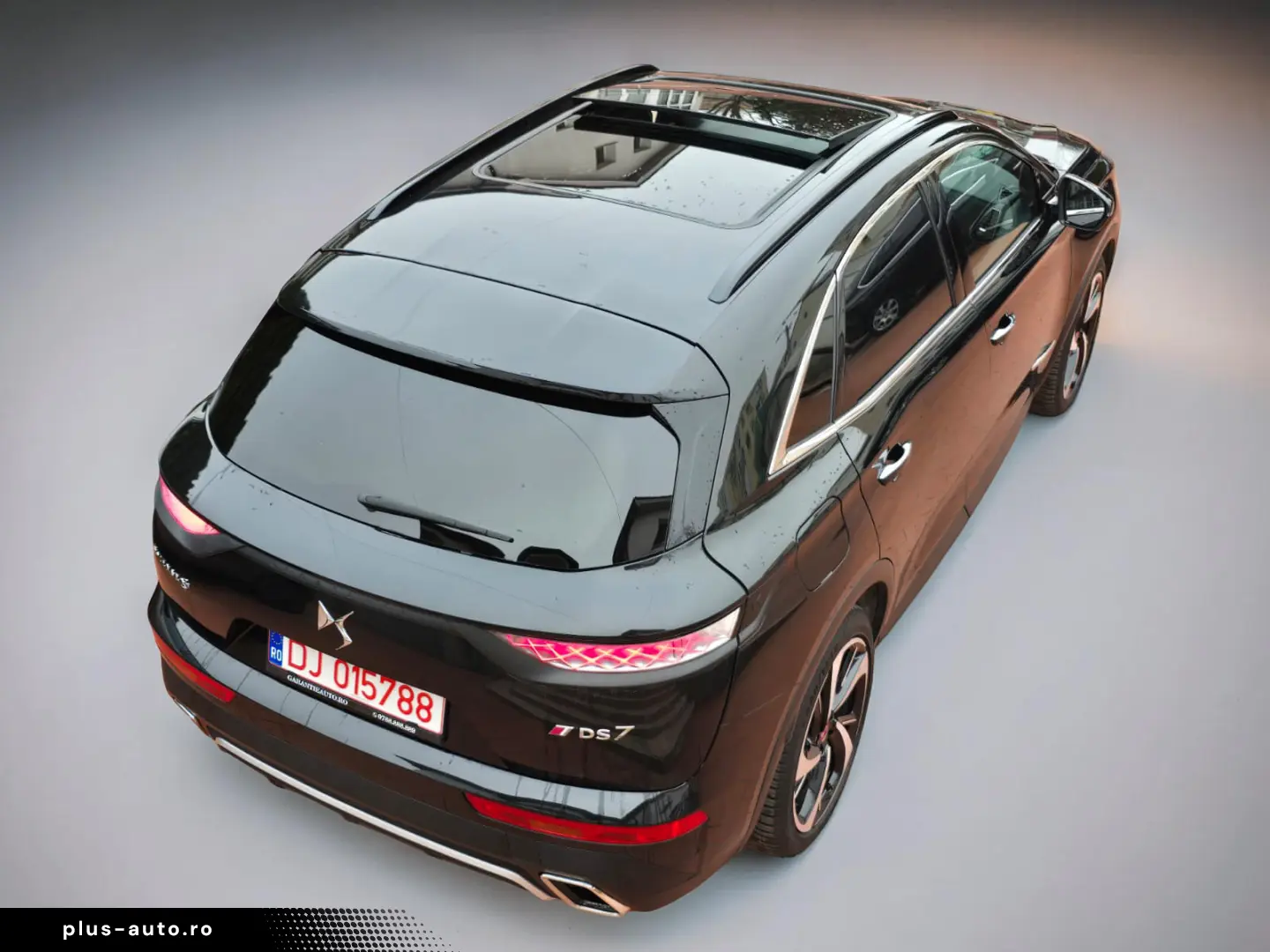 DS Automobiles DS7 Crossback Performance E-TENSE