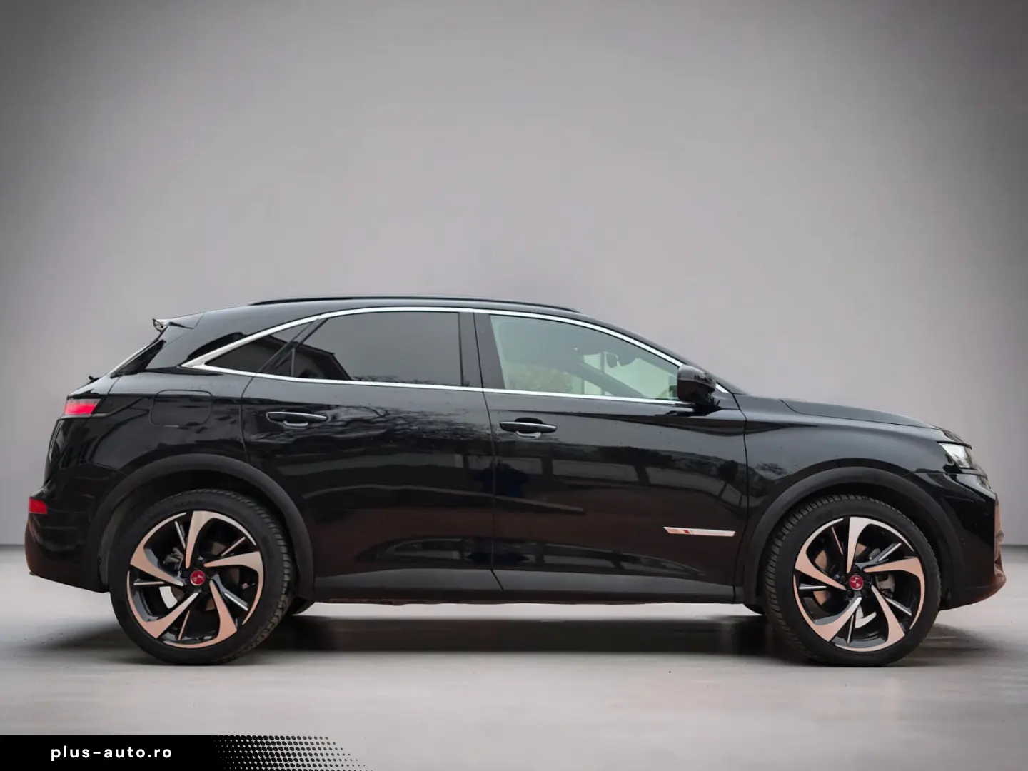 DS Automobiles DS7 Crossback Performance E-TENSE