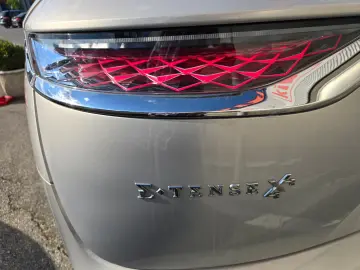 DS Automobiles DS7 Crossback Performance E-TENSE