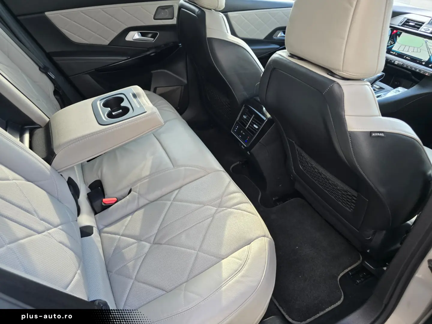 DS Automobiles DS7 Crossback Performance E-TENSE