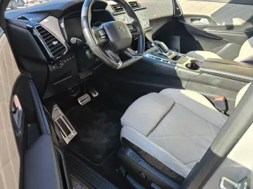 DS Automobiles DS7 Crossback Performance E-TENSE