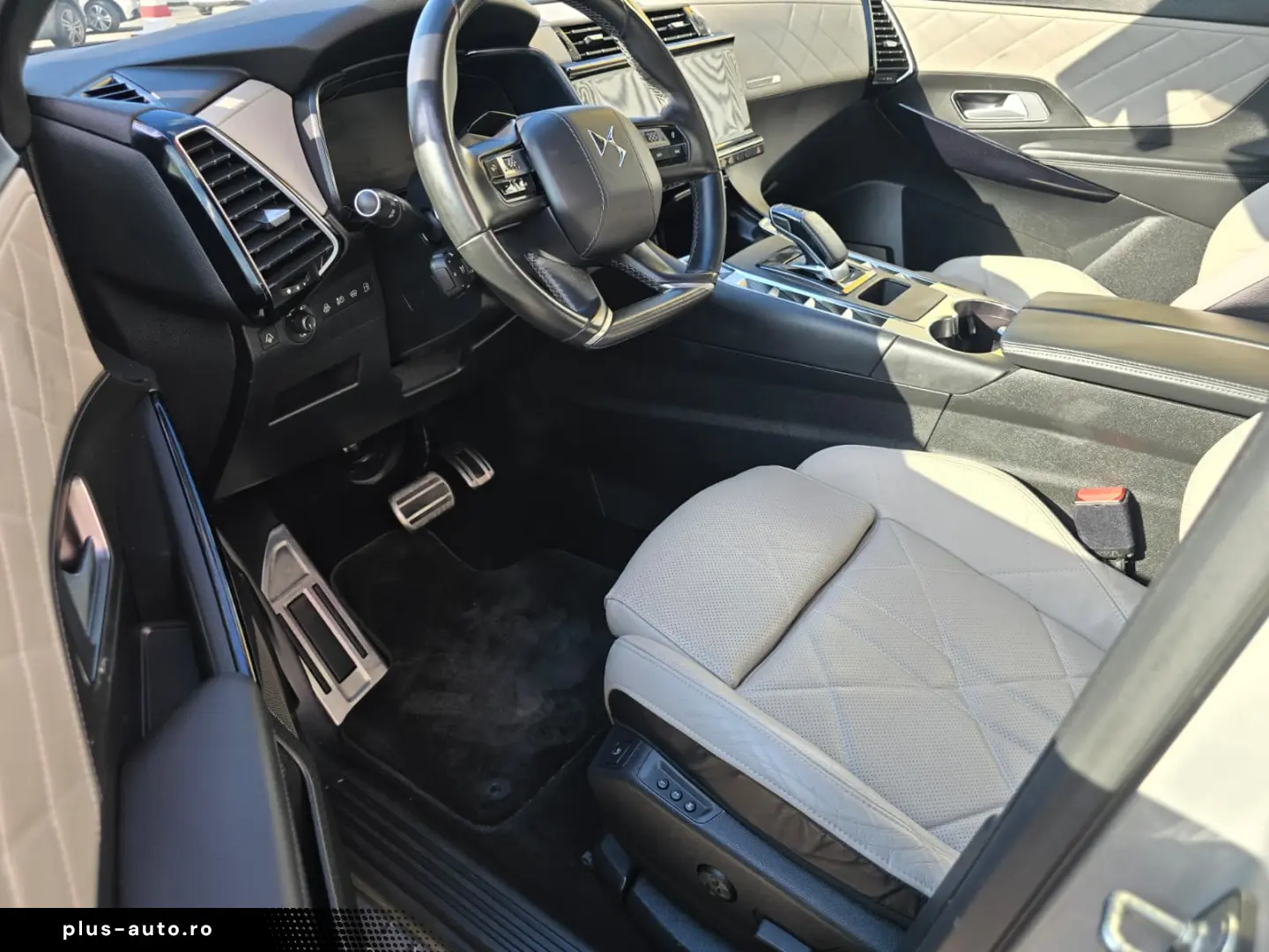 DS Automobiles DS7 Crossback Performance E-TENSE