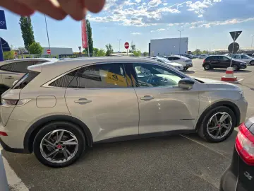 DS Automobiles DS7 Crossback Performance E-TENSE